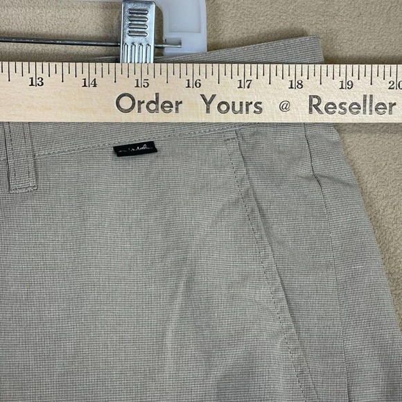 Travis Mathew Shorts Adult 36 Gray Golf Golfing‎ Preppy Pockets Rugby Mens - Picture 3 of 9